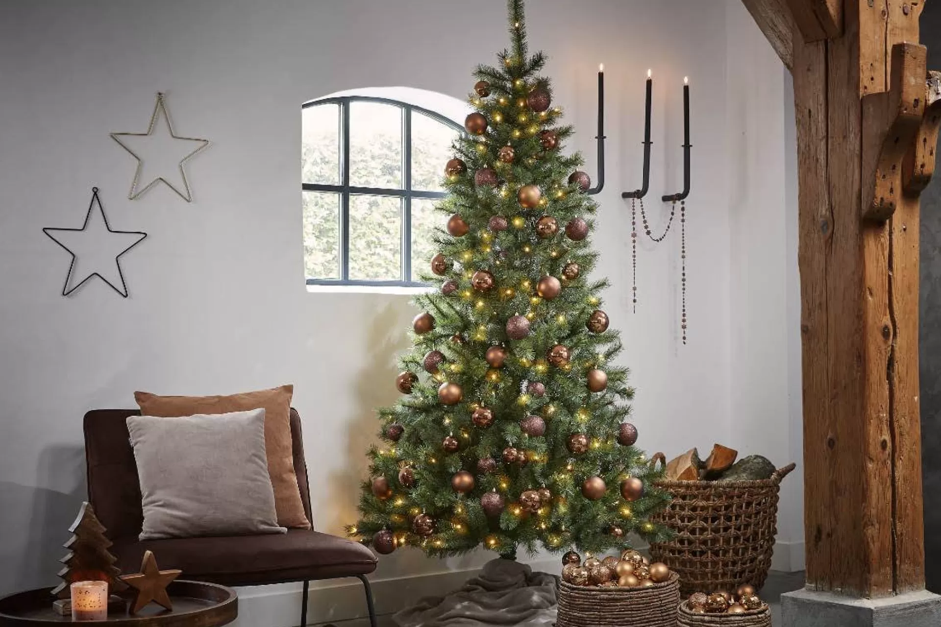 Black Box Finest Kunstkerstboom - 120 Warmwitte Led Lampjes - H155 X O86 - Groen - Groen Discount