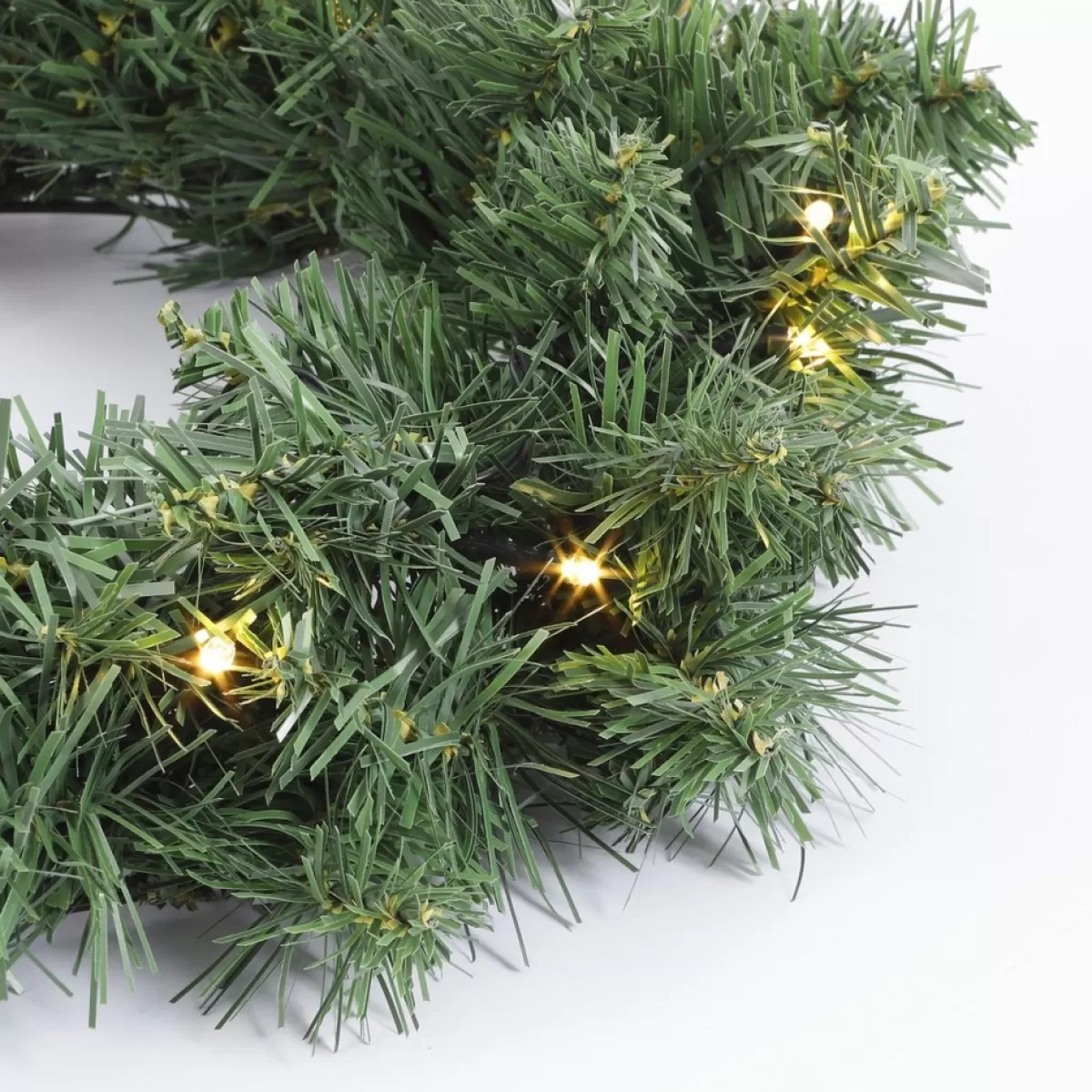 Black Box Kerstkransen> Trees - Norton Krans Led Werkt Op Batterijen Groen 20L Tips 90 - D45Cm - Kerstbomen