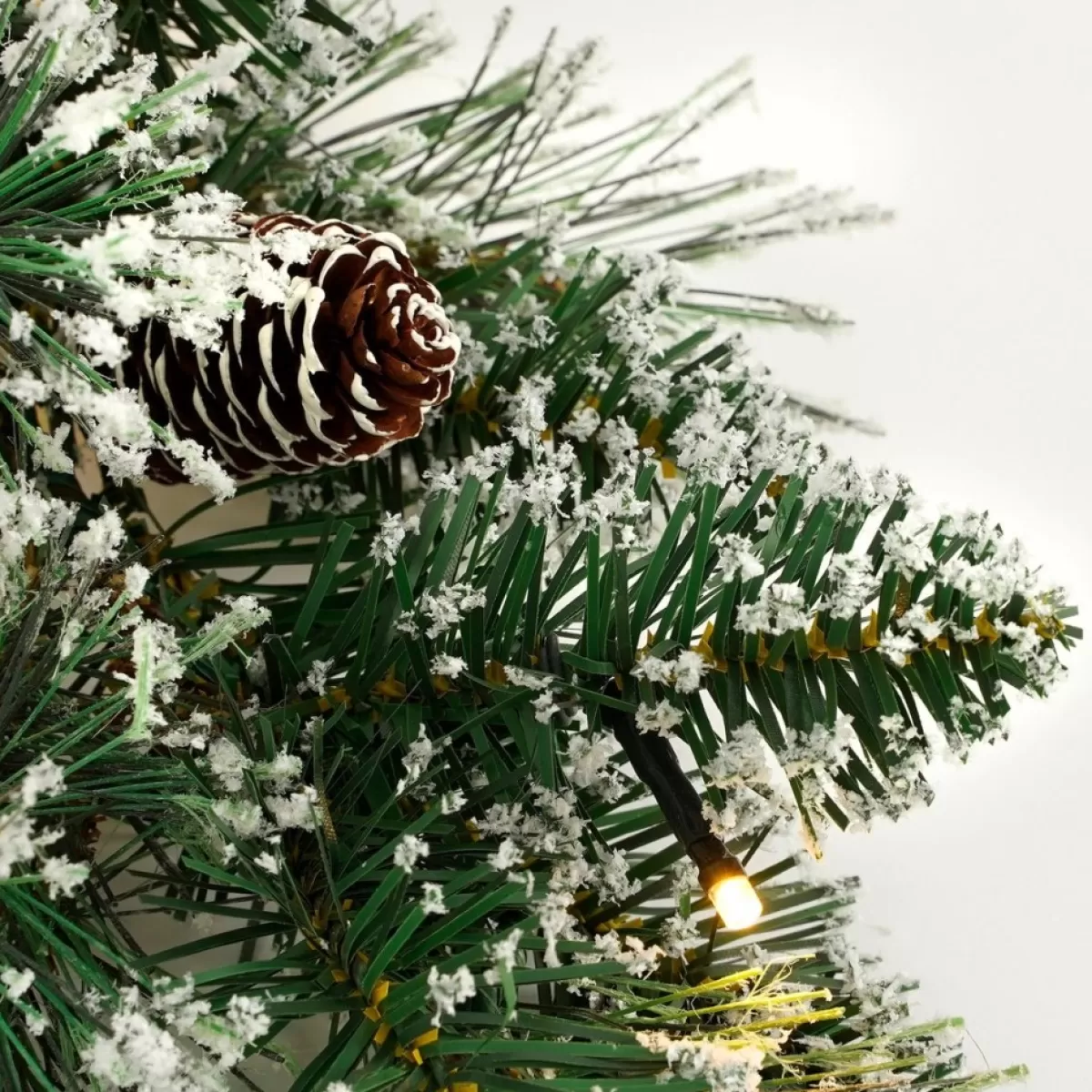 Black Box Guirlandes> Trees Vandans Guirlande Met Led Verlichting - L180 Cm - Groen Frosted