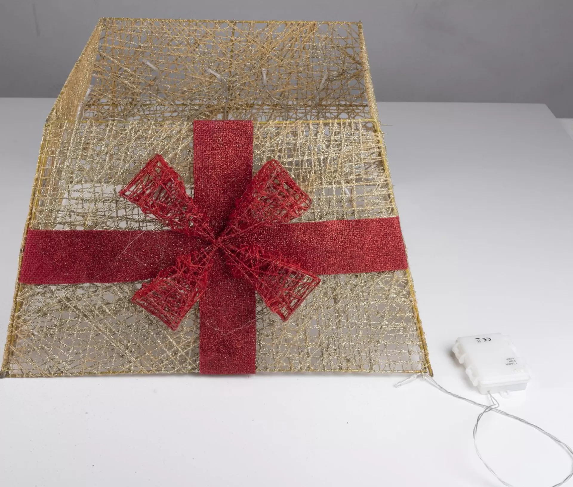 Grundig Kerstboomrok - Met Kerstverlichting: 40X Led - Opvouwbaar - 45 X 45 X 27,5 Cm Hot