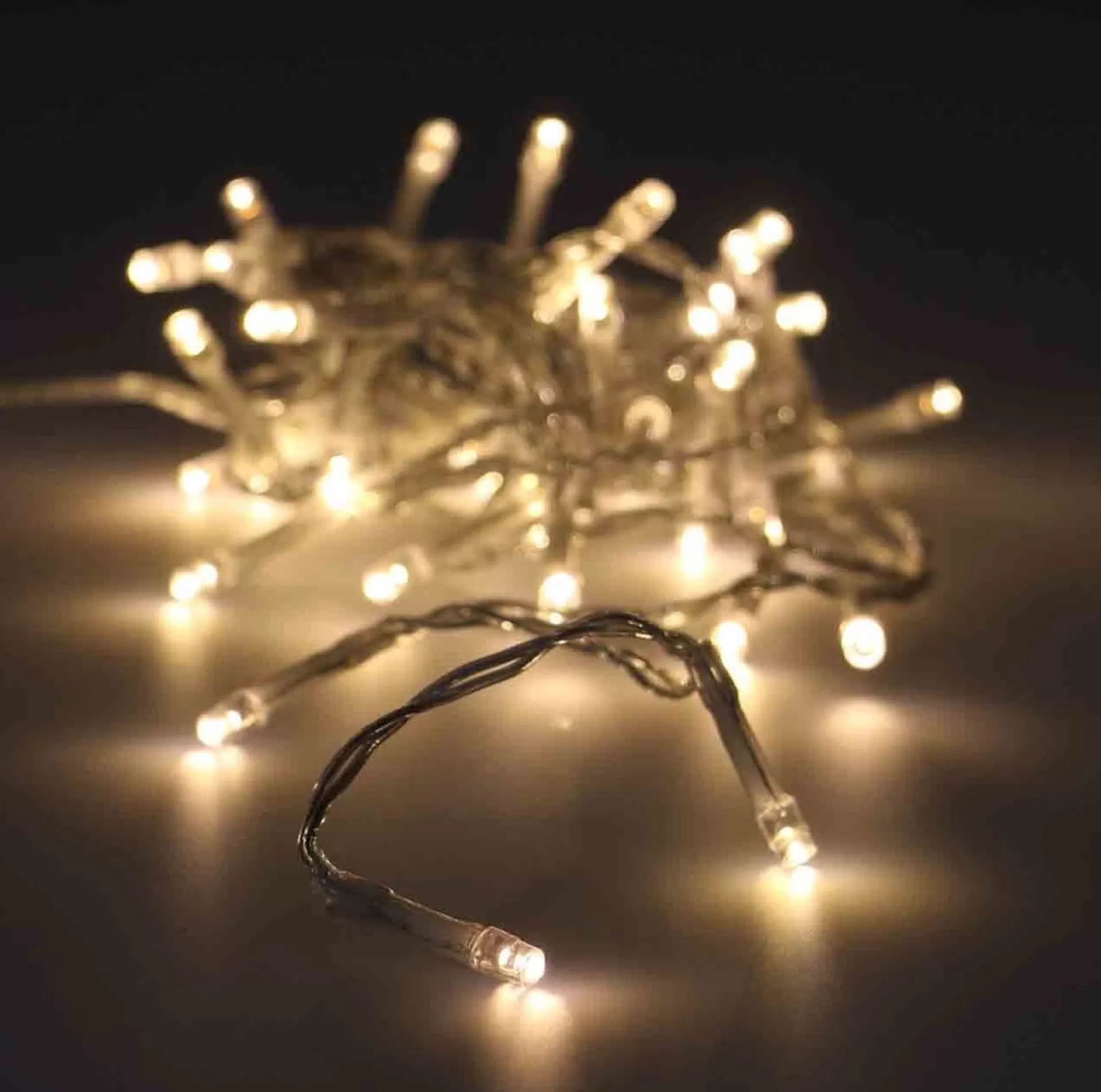 Merkloos Kerstverlichting Transparant Snoer Met 80 Warm Witte Lampjes - 6 Meter - Kerstlampjes/Kerstlichtjes - Binnen/Buiten Flash Sale