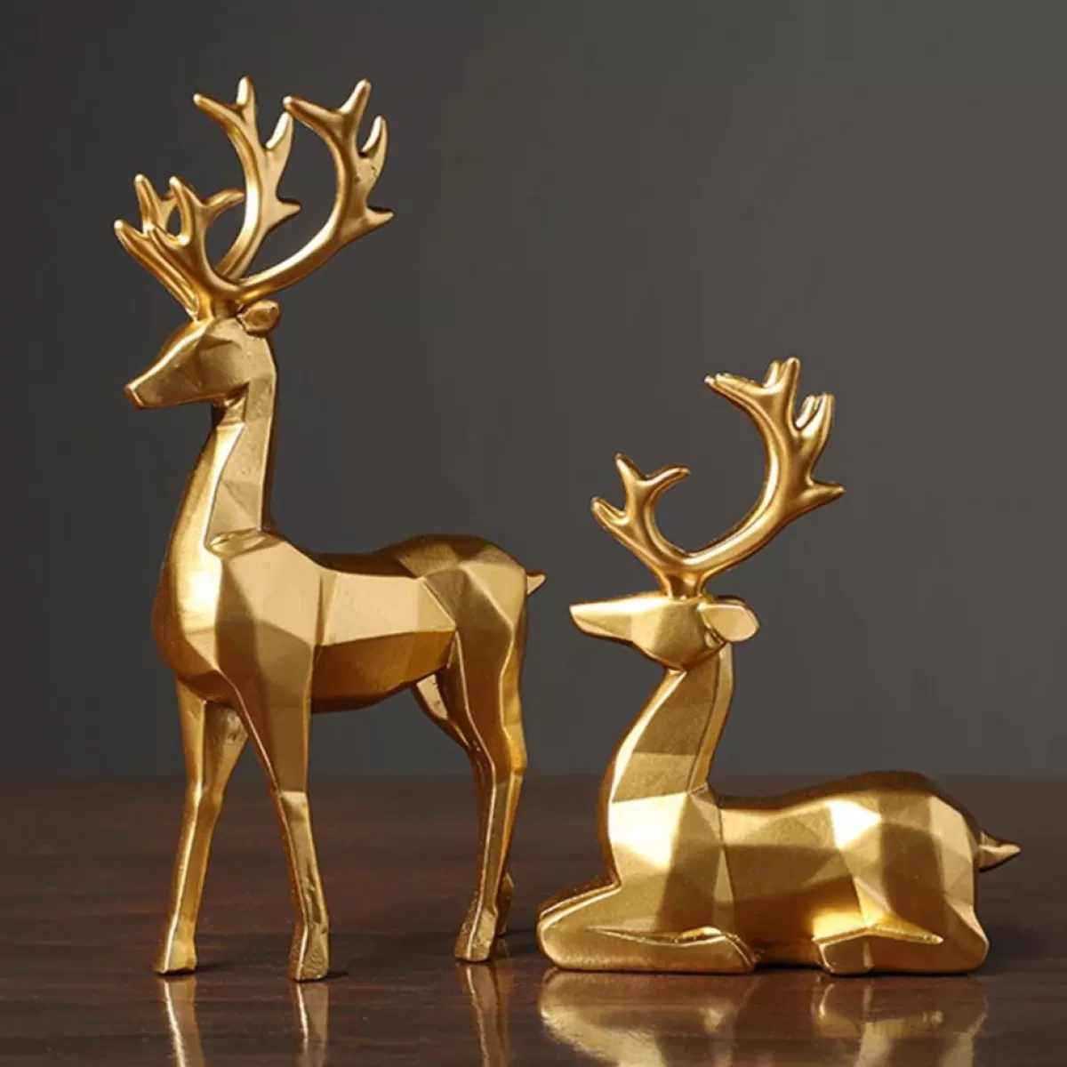 Levabe Kerstbeelden> - Nordic Kerst Rendier Beeldjes - Herten - Woonkamerdecoratie - Goud - Decoratie - Gouden Decoratie - Set
