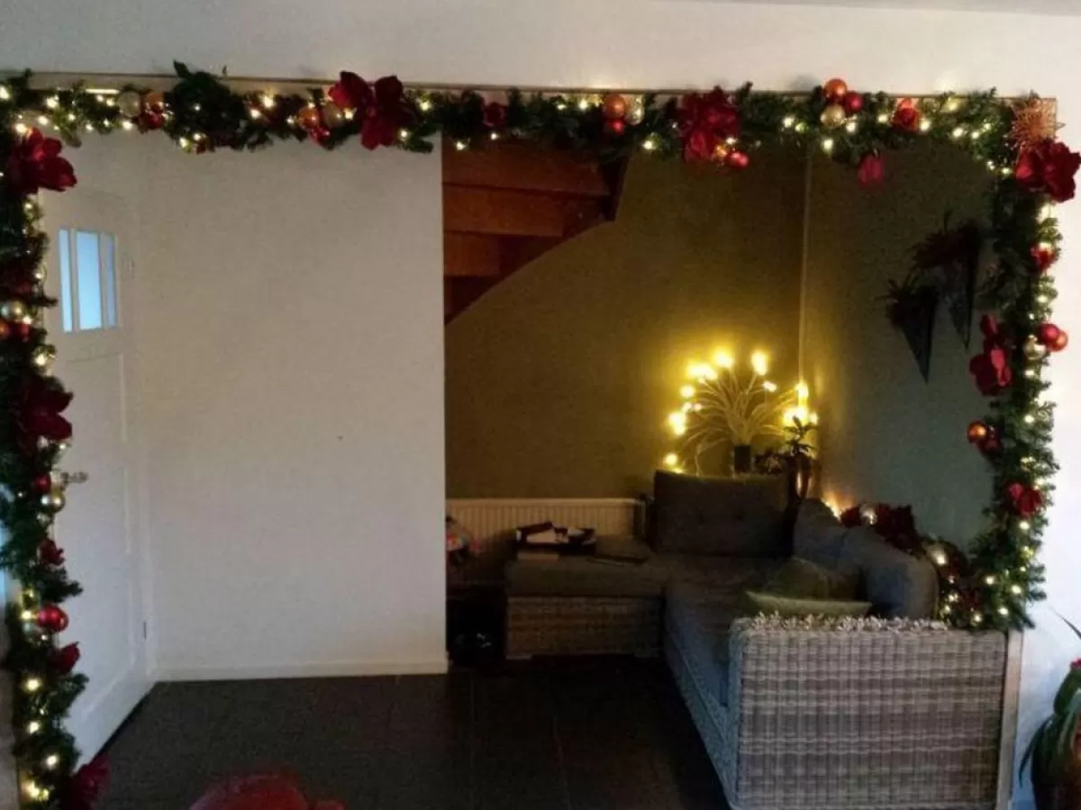 Royal Christmas Guirlandes> - 1X Kerstguirlande Pvc 540 Cm - 200 Led Lampjes - Extra Vol 600 Takken - Lengte 540 Cm - Max. 3X Koppelbaar - 600 Takken
