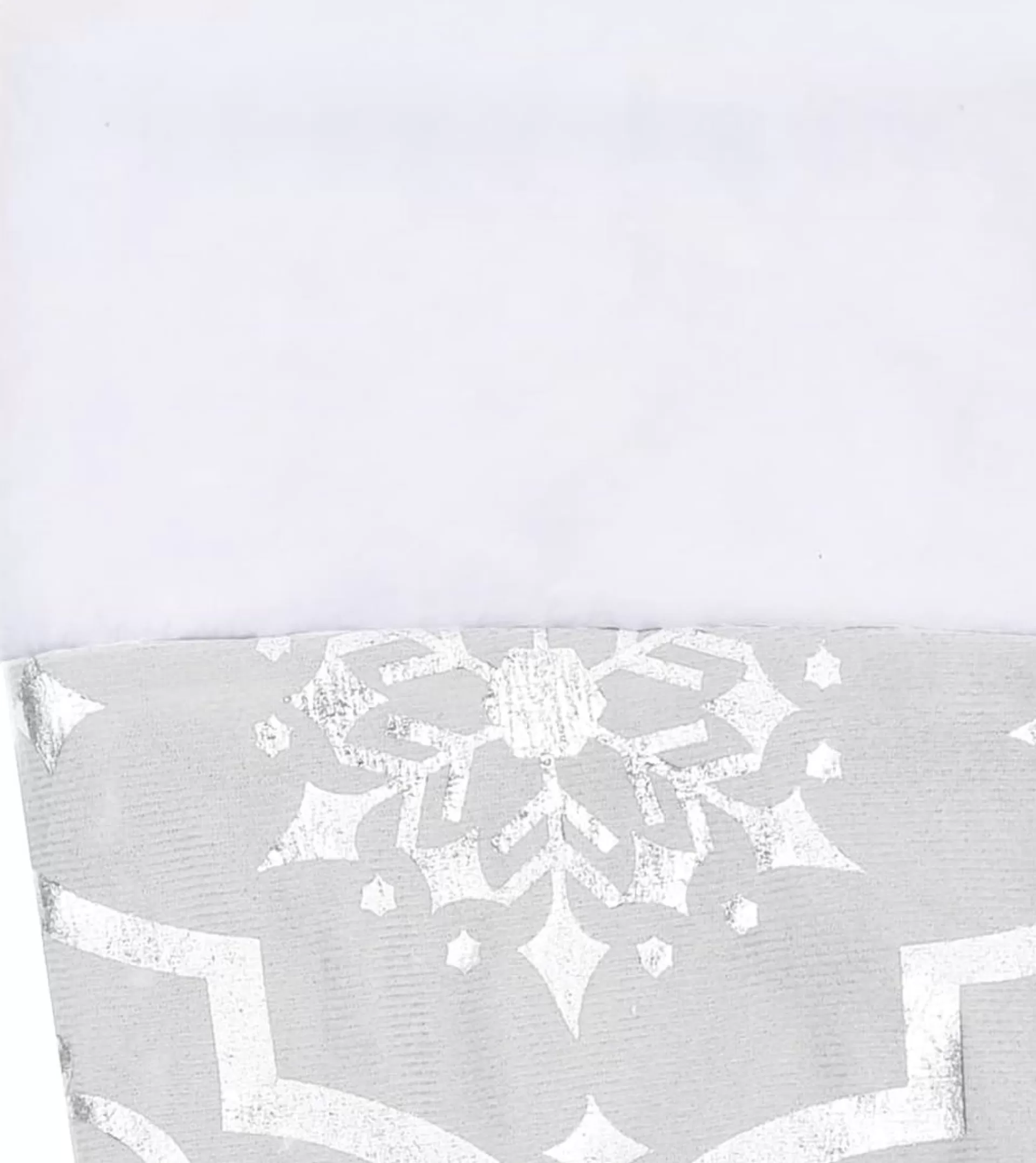 The Living Store Kerstboomrok Luxe 122 Cm - Stof - Sneeuwpatroon - Inclusief Kerstsok Wit Shop